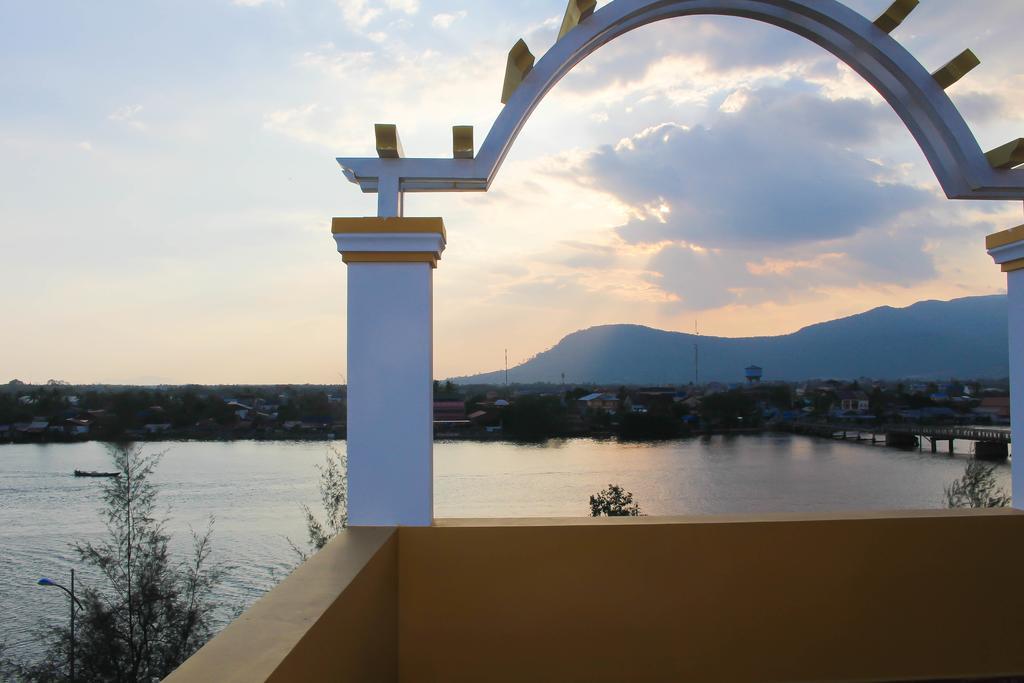 Good Morning Kampot Hotel Kültér fotó