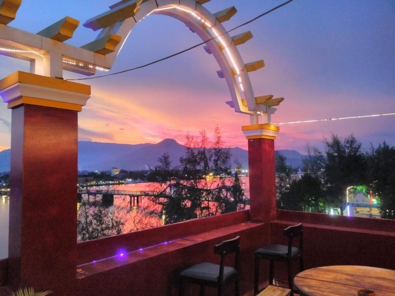 Good Morning Kampot Hotel Kültér fotó